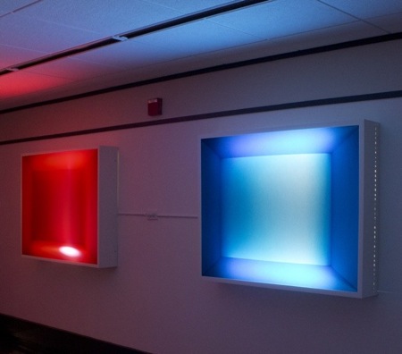 BlueRedLightBox